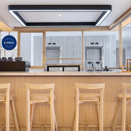 Holiday Inn Express Bali Sunset Road By Ihg Kuta  Luaran gambar