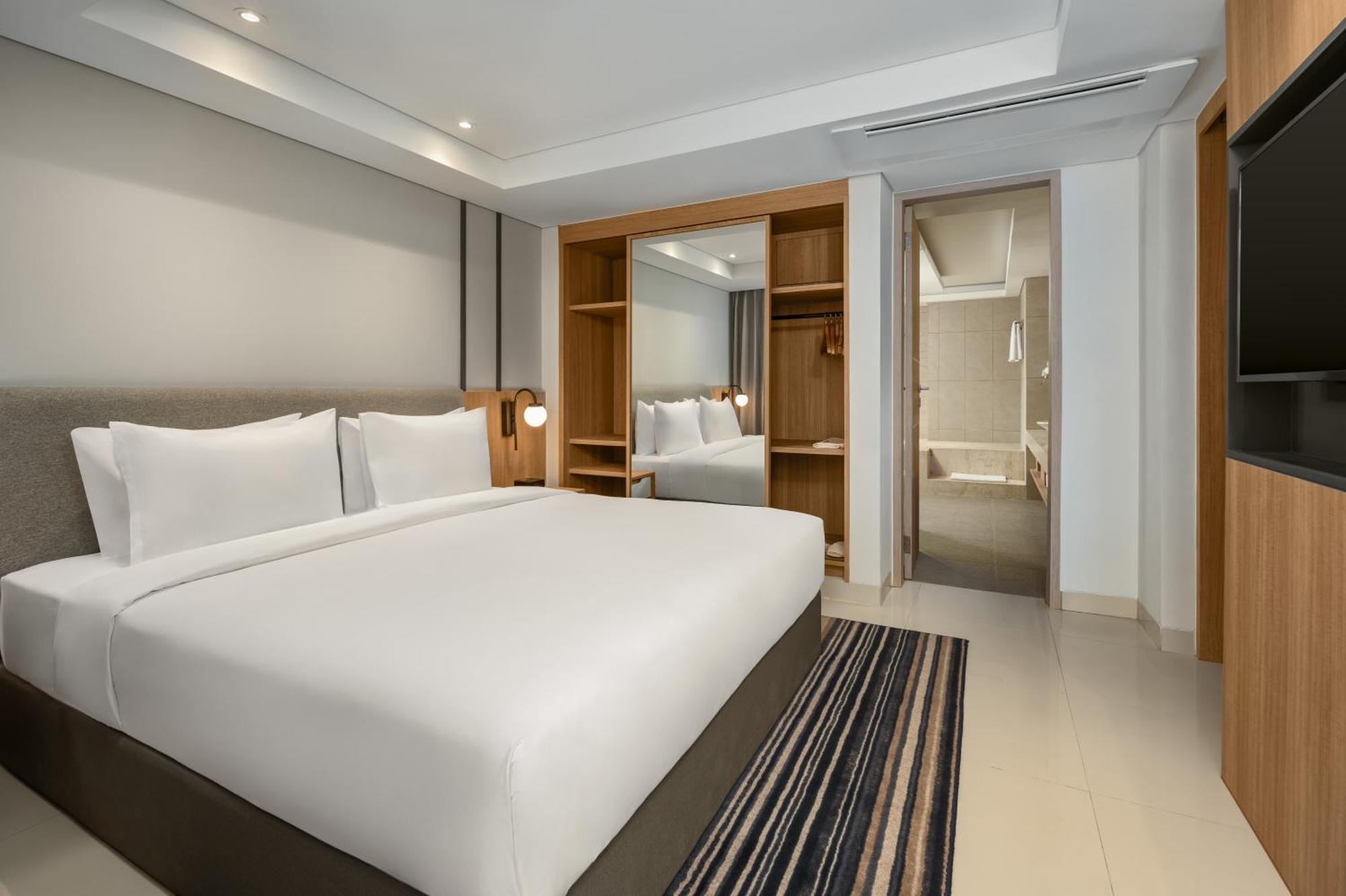 Holiday Inn Express Bali Sunset Road By Ihg Kuta  Luaran gambar
