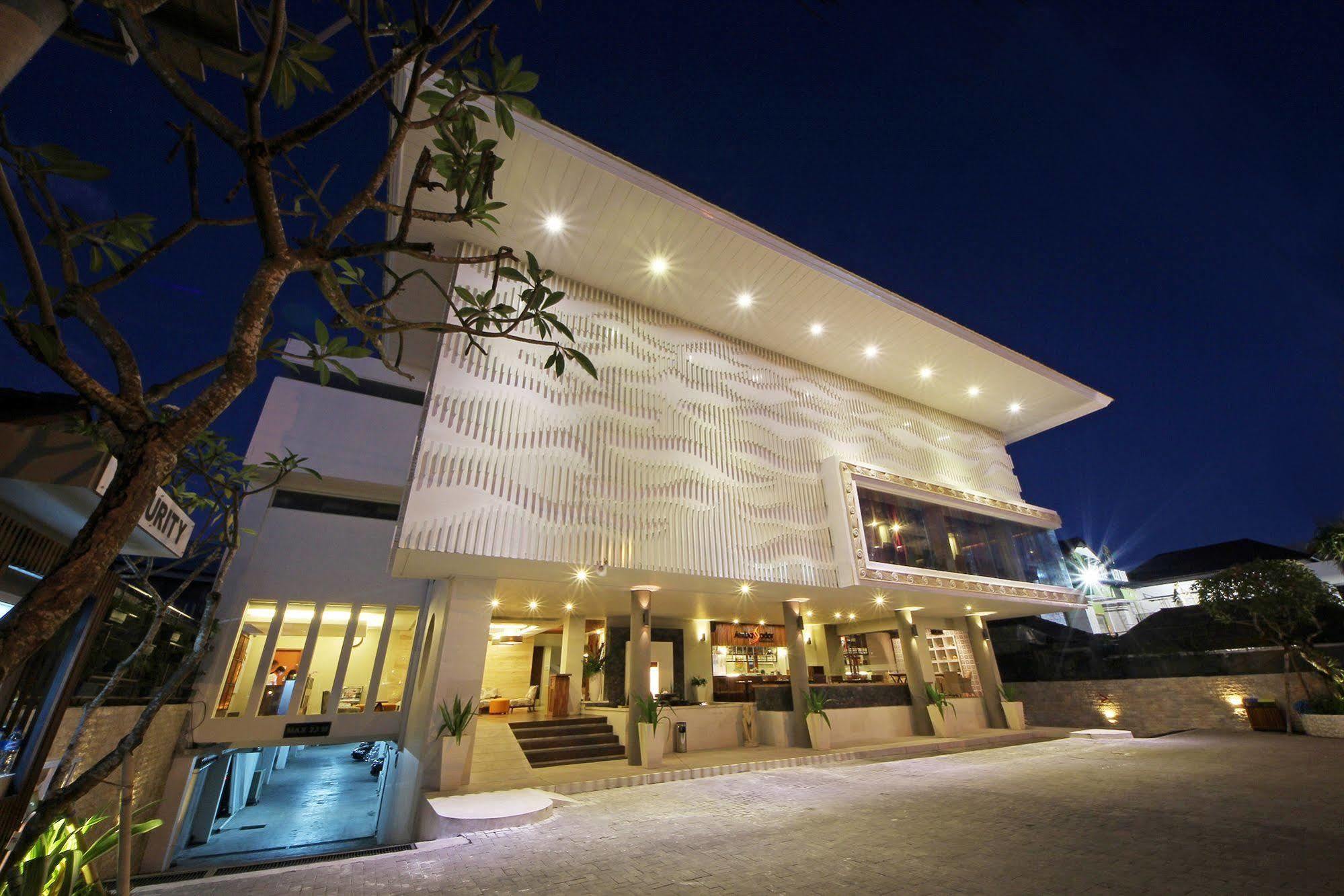 Holiday Inn Express Bali Sunset Road By Ihg Kuta  Luaran gambar