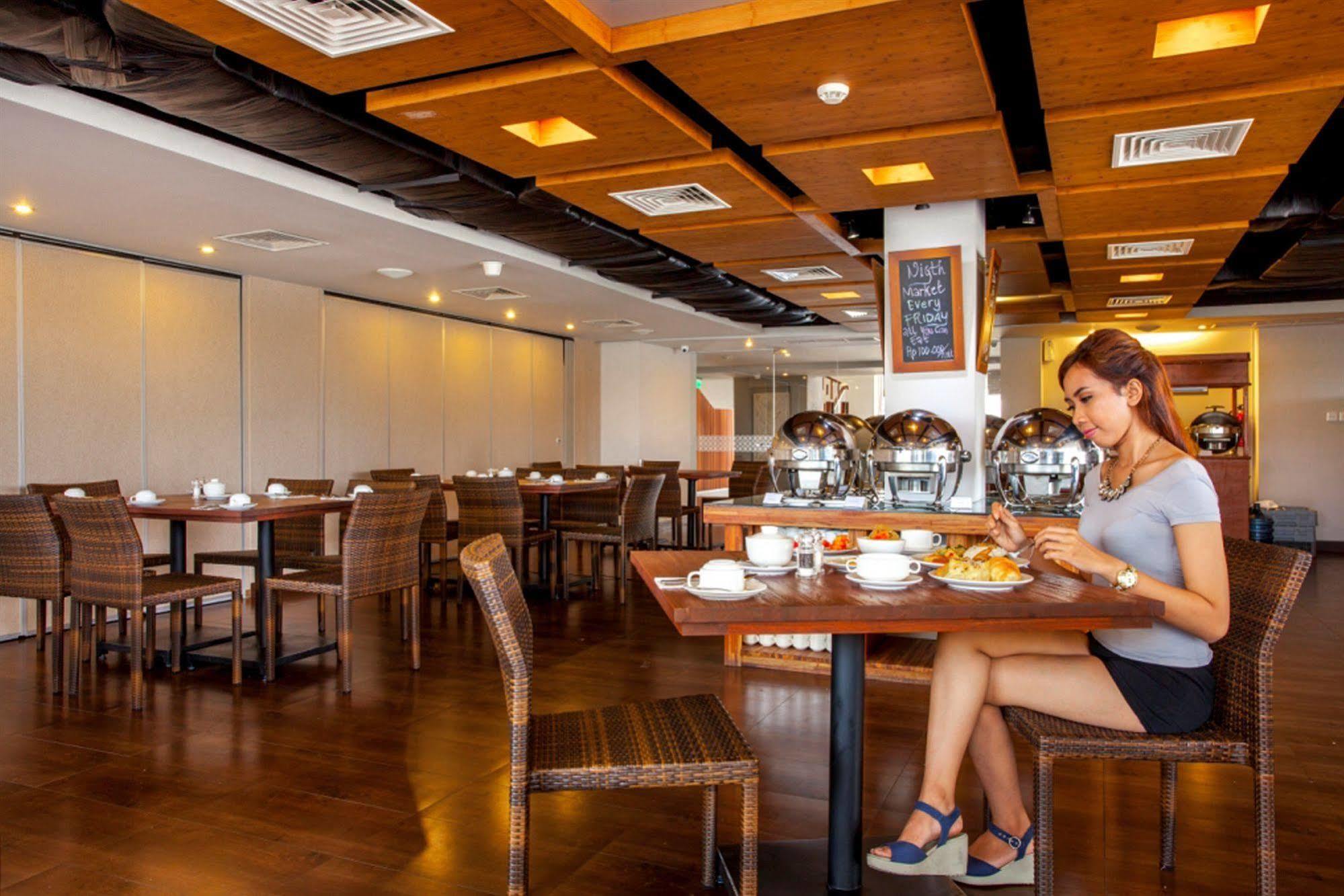 Holiday Inn Express Bali Sunset Road By Ihg Kuta  Luaran gambar